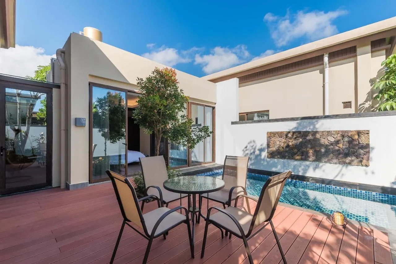Sanya Haitang Bay Mushe Villa 0*,