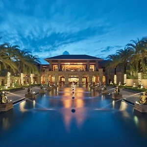 5* Отель Wanda Reign & Haitang Bay