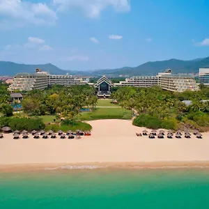 5* Hotel Sheraton Yalong Bay