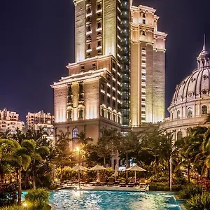 5* Отель Baohong